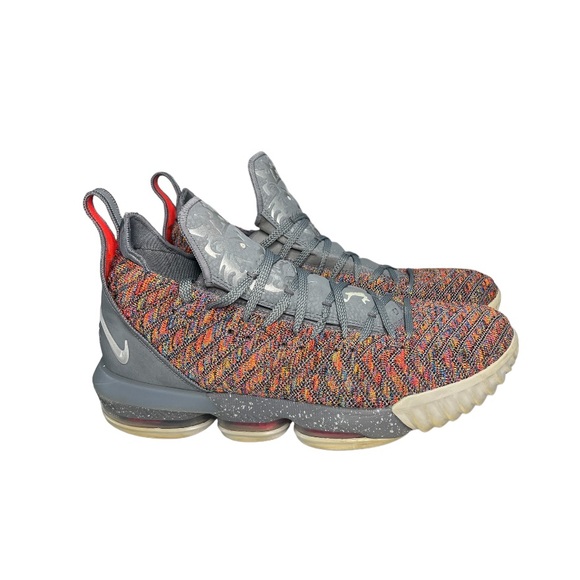 LeBron 16 '20 20' Men’s Size 13 - Picture 4 of 8